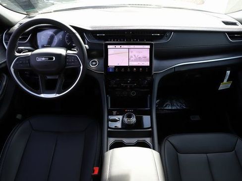 New 2025 Jeep Grand Cherokee L Limited AWD/4WD image 20