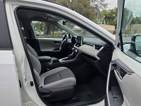 Used 2024 Toyota RAV4 XLE image 34