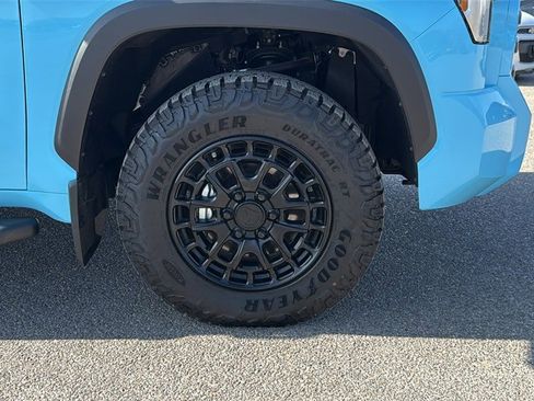 Used 2025 Toyota Tundra SR5 w/ SR5 Premium Package image 29