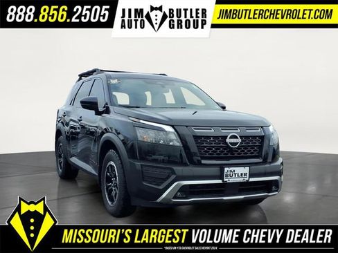 Used 2025 Nissan Pathfinder Rock Creek image 5