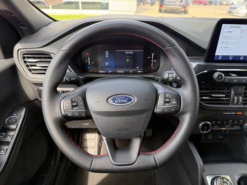Used 2026 Ford Escape ST-Line AWD/4WD image 10