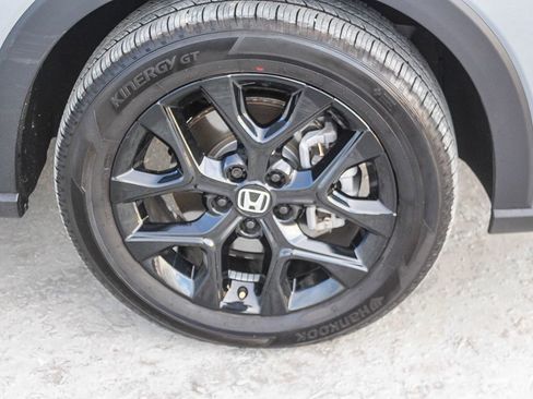 Used 2025 Honda HR-V Sport image 8