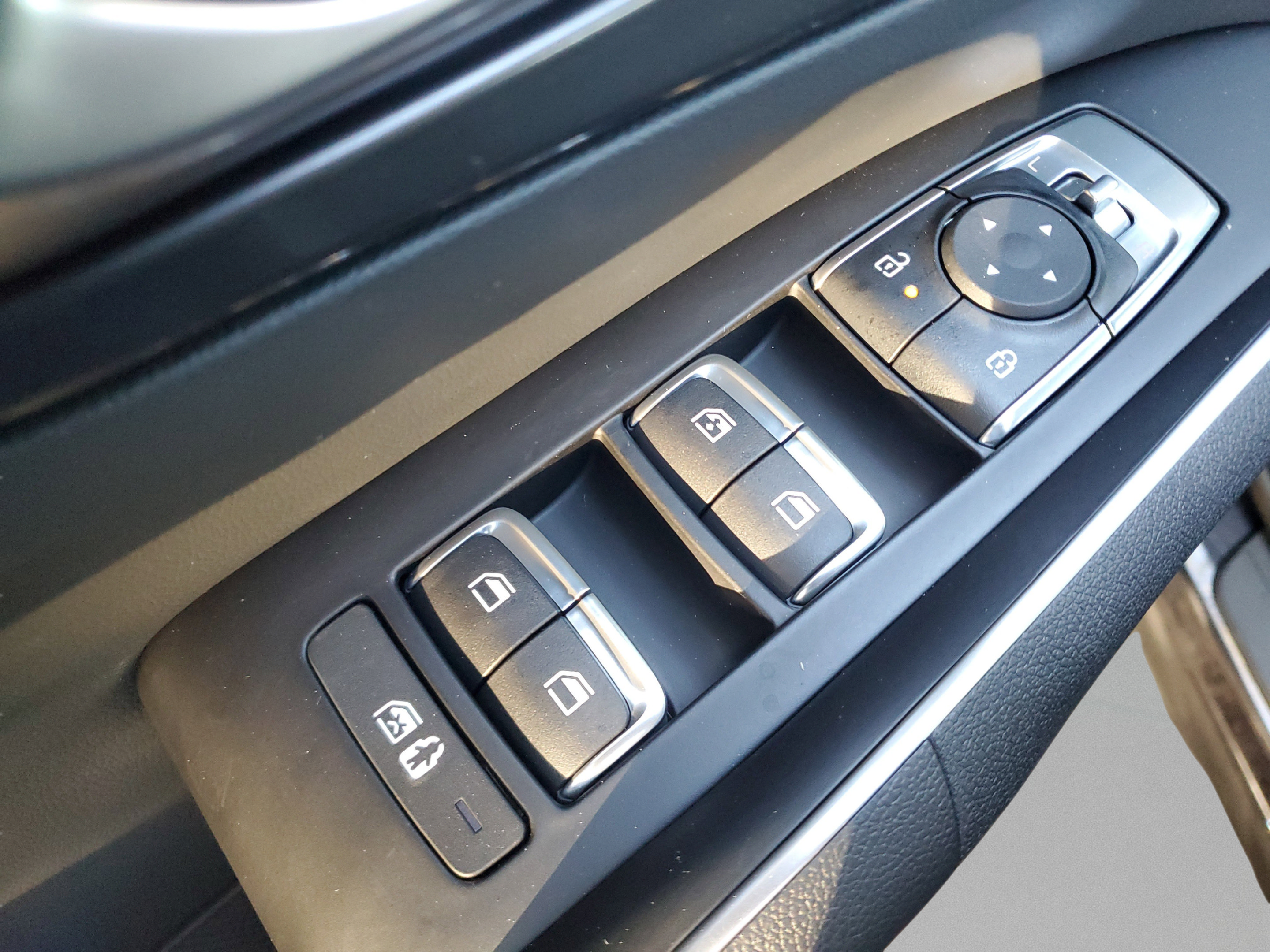 New 2026 Kia Sorento S FWD image 15