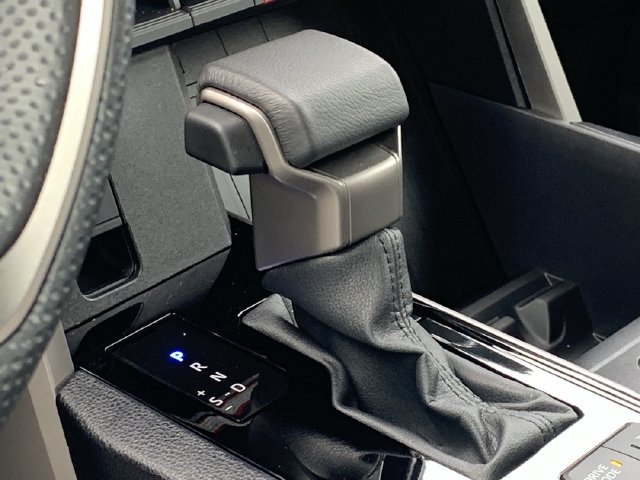 Used 2025 Toyota Tundra SR5 w/ SR5 Premium Package RWD image 26
