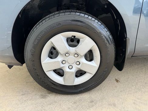 Used 2013 Nissan Rogue S image 10