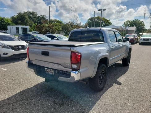 Used 2021 Toyota Tacoma SR5 RWD image 3