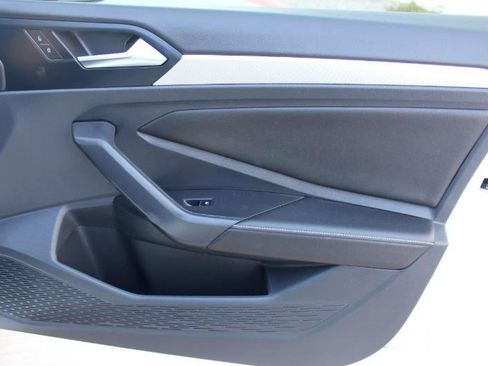Used 2024 Volkswagen Jetta Sport FWD image 19