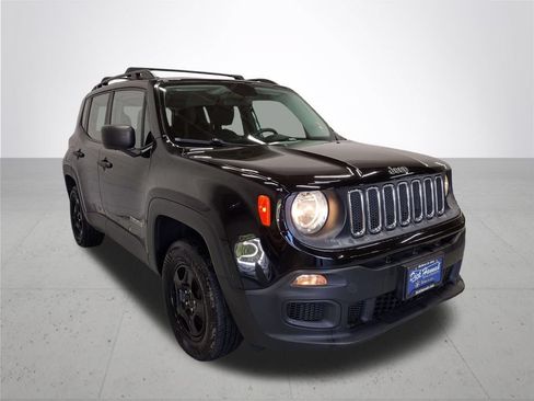 Used 2017 Jeep Renegade Sport w/ Power & Air Group AWD/4WD image 4