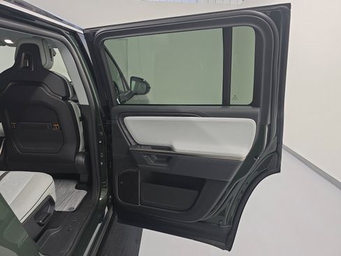Used 2025 Rivian R1S Adventure AWD/4WD image 19