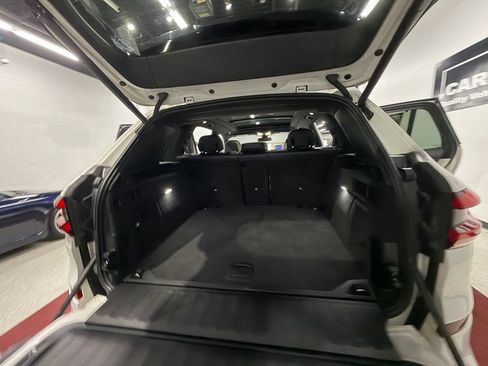 Used 2021 BMW X5 xDrive40i w/ M Sport Package AWD/4WD image 51