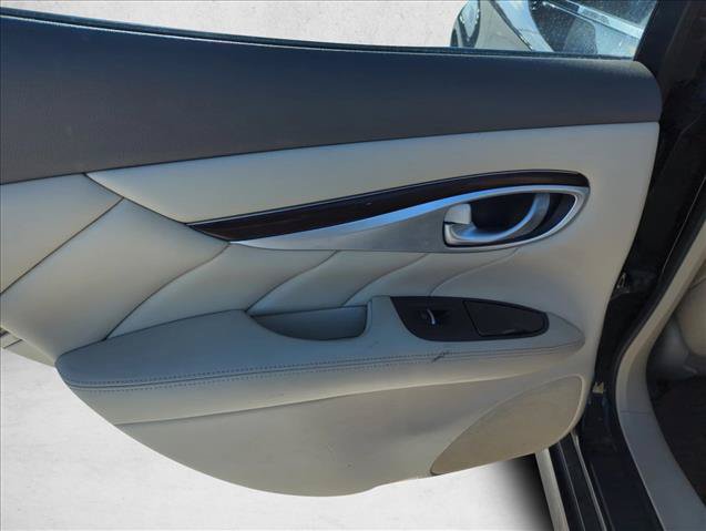Used 2012 INFINITI M37 x w/ Premium Pkg AWD/4WD image 8