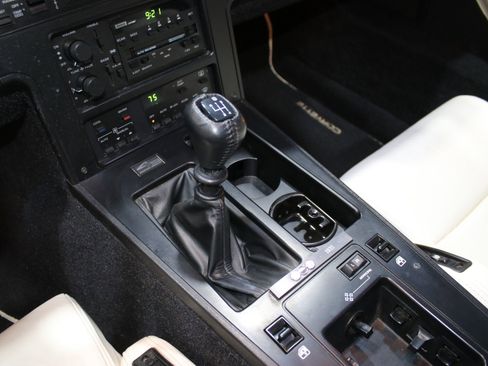 Used 1988 Chevrolet Corvette Coupe image 51