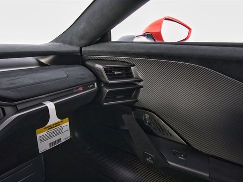 Used 2020 Ford GT Carbon Series RWD image 24