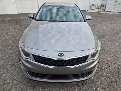 Used 2018 Kia Optima LX FWD image 6