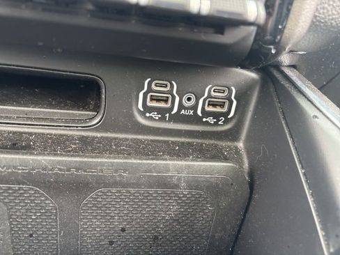 Used 2022 RAM 1500 Laramie image 32