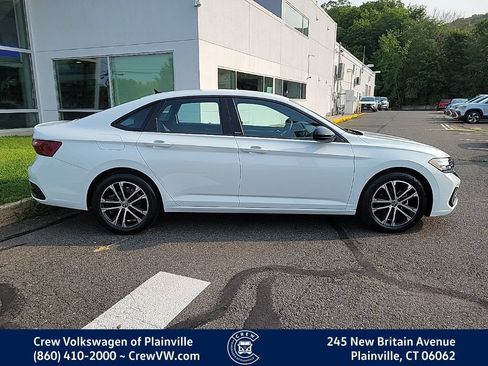 Certified 2023 Volkswagen Jetta Sport FWD image 36