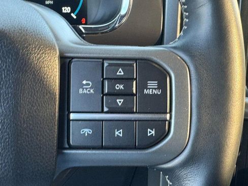 Used 2022 Ford F150 Lariat image 19