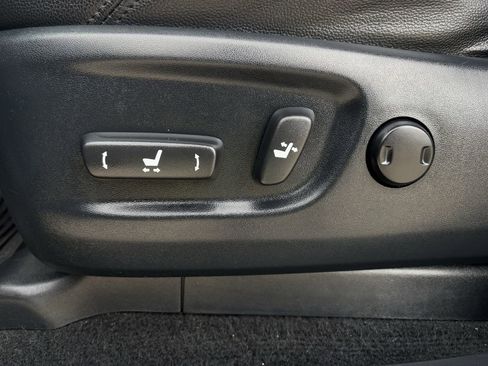 Used 2022 Toyota 4Runner SR5 image 28