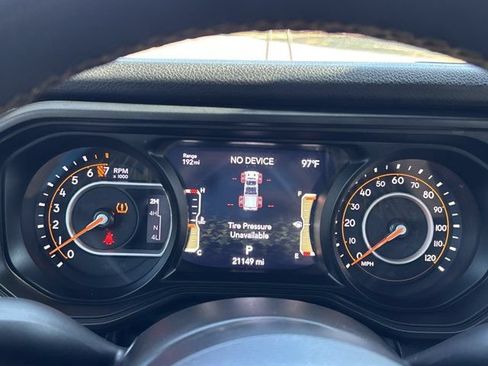 Used 2024 Jeep Gladiator Sport AWD/4WD image 25
