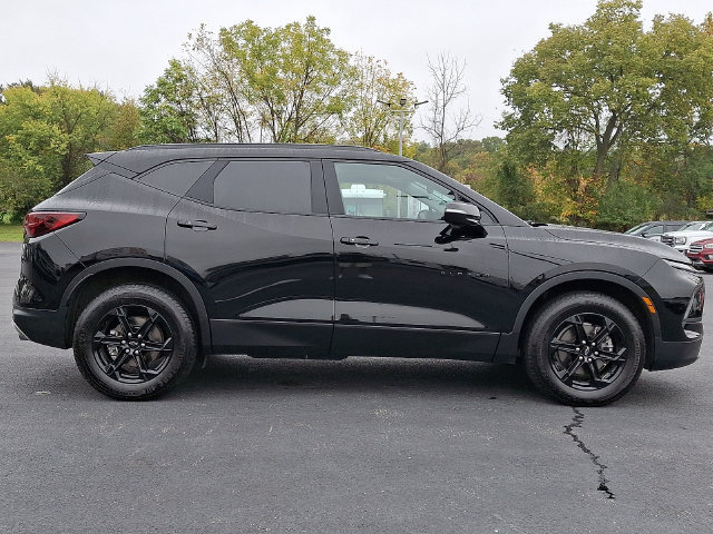 Used 2024 Chevrolet Blazer LT w/ Midnight/Sport Edition AWD/4WD image 10