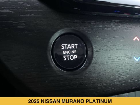 Used 2025 Nissan Murano Platinum w/ Cargo Package AWD/4WD image 9