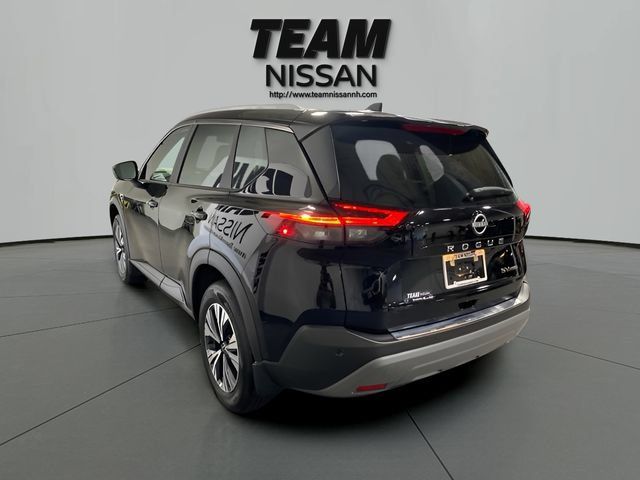 Certified 2023 Nissan Rogue SV w/ SV Premium B Package AWD/4WD image 4
