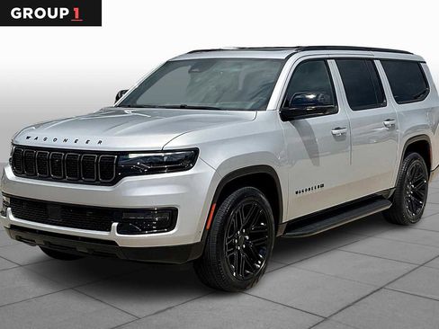 New 2025 Jeep Wagoneer L Series II w/ Convenience Group I AWD/4WD image 1