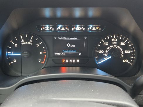 Certified 2018 Ford F150 XL w/ Equipment Group 101A Mid image 11