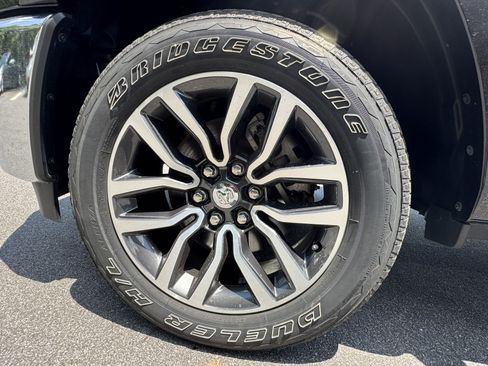 Used 2025 RAM 1500 Limited AWD/4WD image 13
