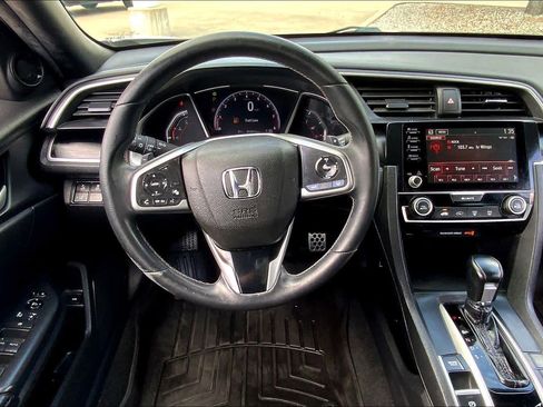 Used 2020 Honda Civic Sport image 6