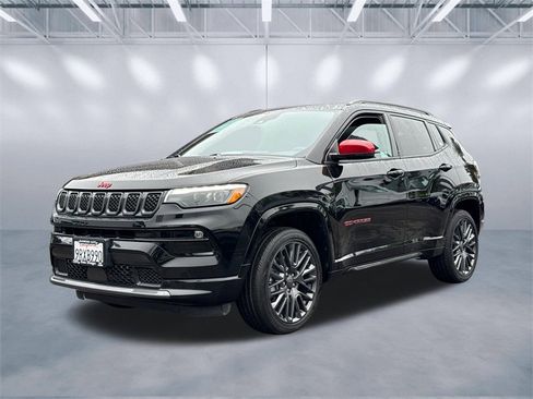 Used 2023 Jeep Compass Limited w/ Elite Group for (Red) Edition image 4