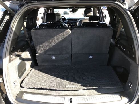 Certified 2022 Jeep Grand Cherokee L Summit image 18