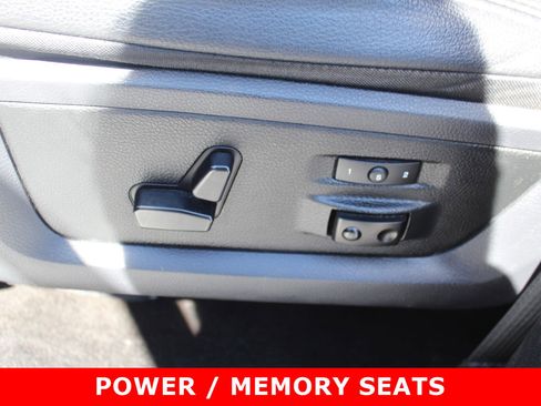 Used 2017 RAM 2500 Laramie w/ Convenience Group image 13