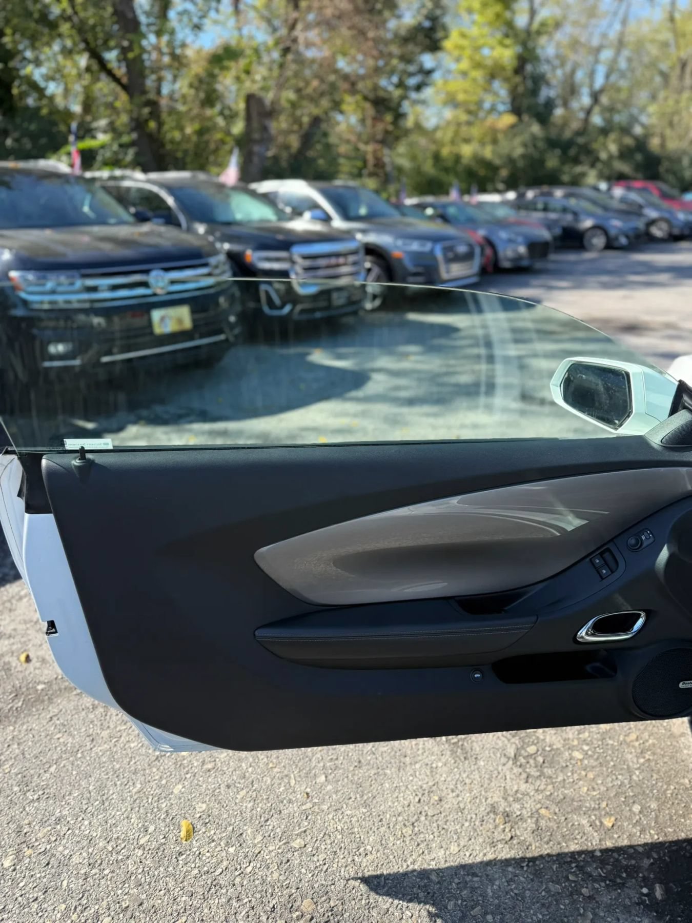 Used 2011 Chevrolet Camaro SS RWD image 11
