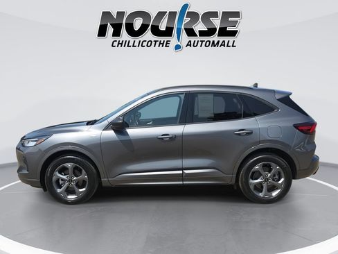 Used 2023 Ford Escape ST-Line AWD/4WD image 5