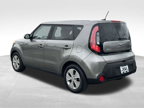 Used 2016 Kia Soul FWD image 25