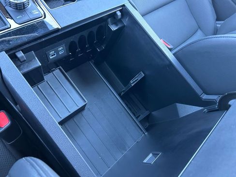 Used 2022 Toyota Tundra Limited w/ TRD Off-Road Package image 36