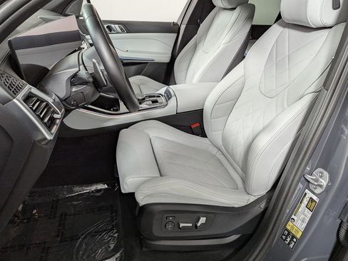 Certified 2024 BMW X5 xDrive40i w/ M Sport Package image 19