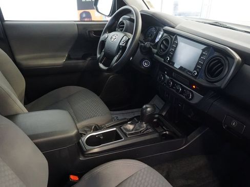 Certified 2023 Toyota Tacoma SR AWD/4WD image 24