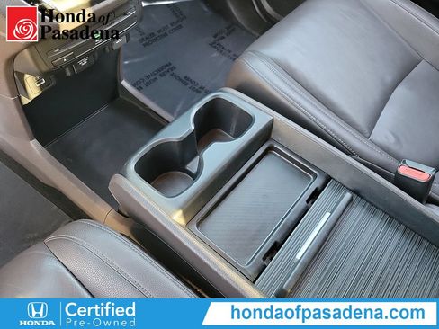 Certified 2023 Honda Odyssey Touring image 21