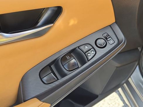 Certified 2021 Nissan Sentra SV w/ SV Premium Package image 19