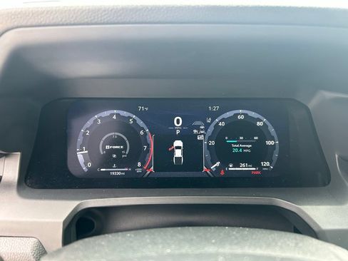 Used 2024 Toyota Tacoma Limited w/ Limited Package (LT) AWD/4WD image 13