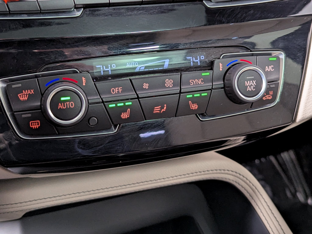 Used 2020 BMW X1 xDrive28i w/ Convenience Package AWD/4WD image 21