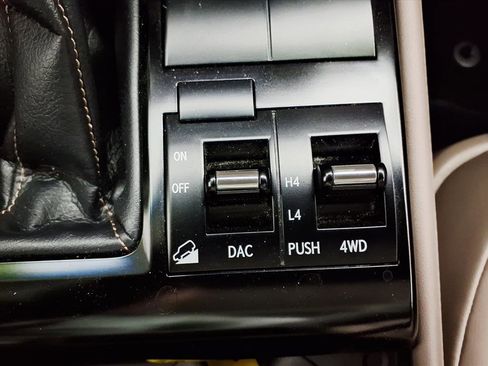 Used 2020 Lexus GX 460 Premium image 22