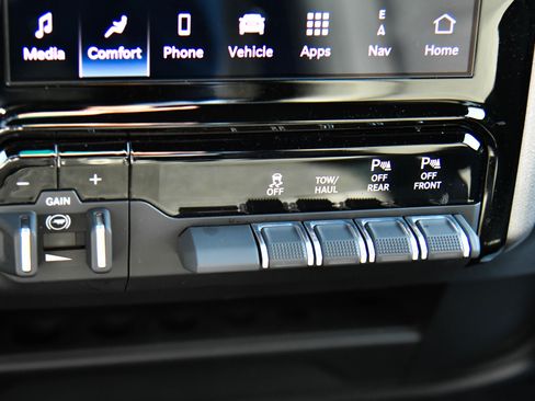 Used 2025 RAM 2500 Big Horn image 25