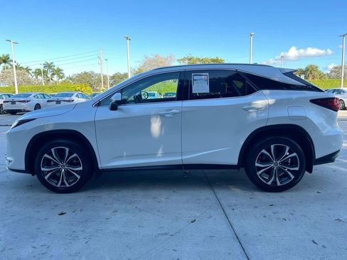 Certified 2022 Lexus RX 350 FWD w/ Premium Package image 4