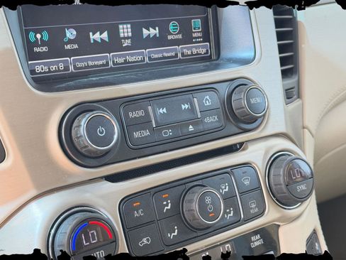 Used 2017 GMC Yukon XL Denali w/ Open Road Package image 23