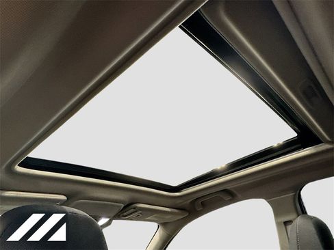 Certified 2023 Subaru Forester Premium image 23