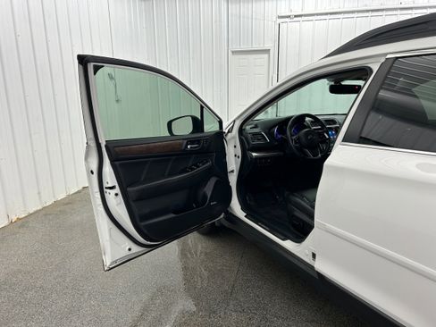Used 2019 Subaru Outback 3.6R Limited w/ Protection Package #1 AWD/4WD image 23