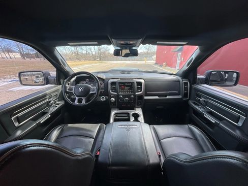 Used 2017 RAM 1500 Limited AWD/4WD image 17